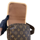 ルイ・ヴィトン LOUIS VUITTON バムバック・ボスフォール M40108 モノグラム モノグラムキャンバス ユニセックス ウエストバッグ