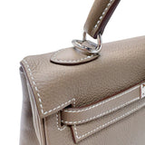エルメス HERMES ケリー25 内縫い W刻印　(2024年製) エトゥープ シルバー金具 トゴ レディース ショルダーバッグ