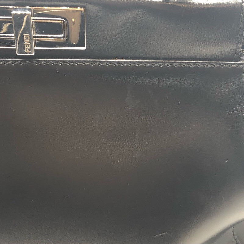 フェンディ FENDI ピーカブーバグズレギュラー 8BN226 ブラック レザー レディース ショルダーバッグ