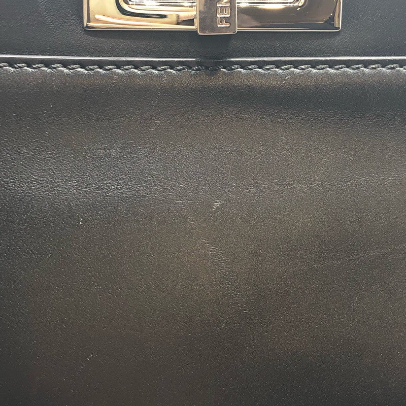 フェンディ FENDI ピーカブーバグズレギュラー 8BN226 ブラック レザー レディース ショルダーバッグ