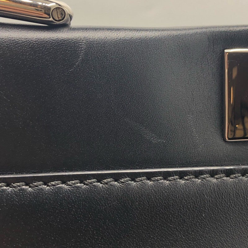 フェンディ FENDI ピーカブーバグズレギュラー 8BN226 ブラック レザー レディース ショルダーバッグ