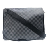 ルイ・ヴィトン LOUIS VUITTON ダニエルMM N58029 ダミエ・グラフィット PVC メンズ ショルダーバッグ