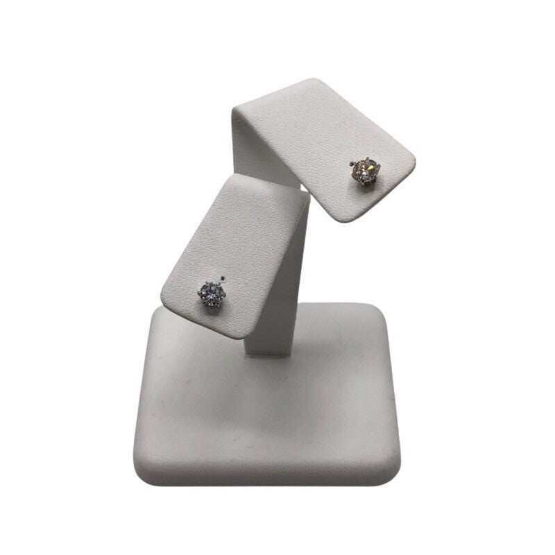 ダイヤモンド　ピアス PT900 ジュエリー