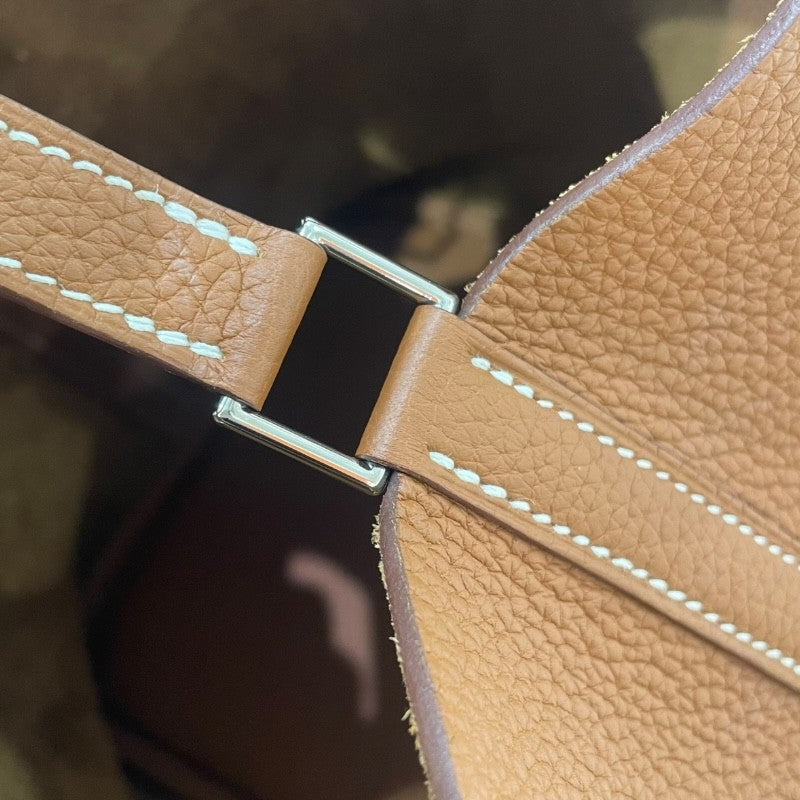 エルメス HERMES ピコタンロックMM Z刻印 ゴールド シルバー金具 トリヨンクレマンス レディース ハンドバッグ