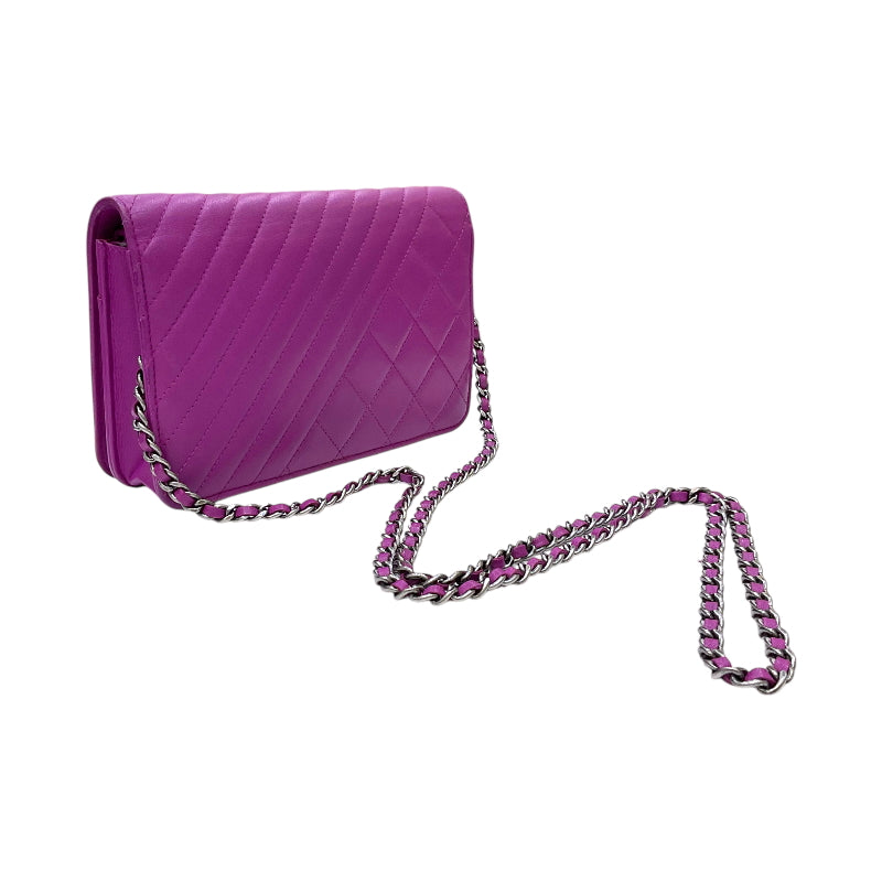 シャネル CHANEL マトラッセ・シェブロン チェーンウォレット 20番台 パープル シルバー金具 ラムスキン レディース ショルダーバッグ
