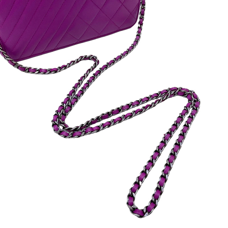 シャネル CHANEL マトラッセ・シェブロン チェーンウォレット 20番台 パープル シルバー金具 ラムスキン レディース ショルダーバッグ