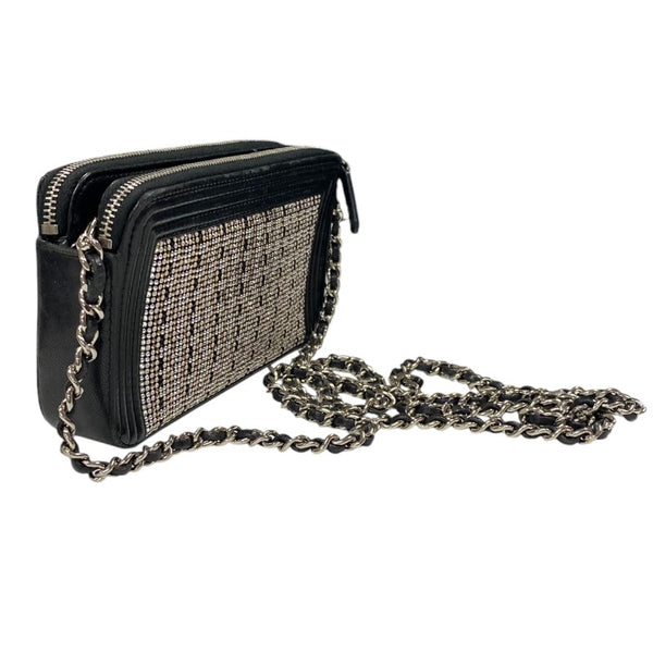 シャネル CHANEL ボーイシャネル チェーンウォレット A84069 23番台 ブラック シルバー金具 カーフ/ラインストーン レディース ショルダーバッグ