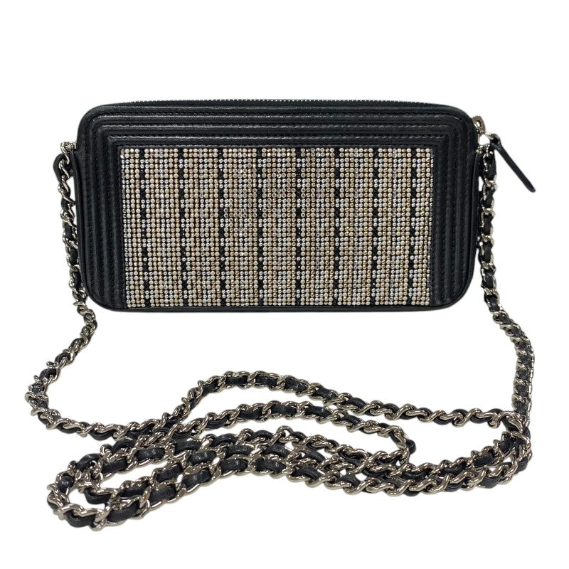 シャネル CHANEL ボーイシャネル チェーンウォレット A84069 23番台 ブラック シルバー金具 カーフ/ラインストーン レディース ショルダーバッグ