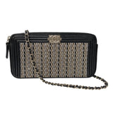 シャネル CHANEL ボーイシャネル チェーンウォレット A84069 23番台 ブラック シルバー金具 カーフ/ラインストーン レディース ショルダーバッグ