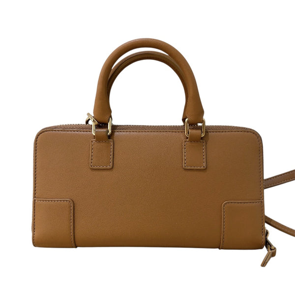 ロエベ LOEWE アマソナポーチ C039U10X01 ナチュラル/GD金具 カーフ レディース ポーチ