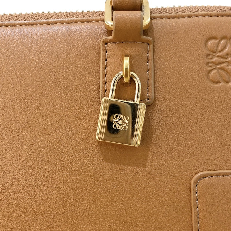 ロエベ LOEWE アマソナポーチ C039U10X01 ナチュラル/GD金具 カーフ レディース ポーチ