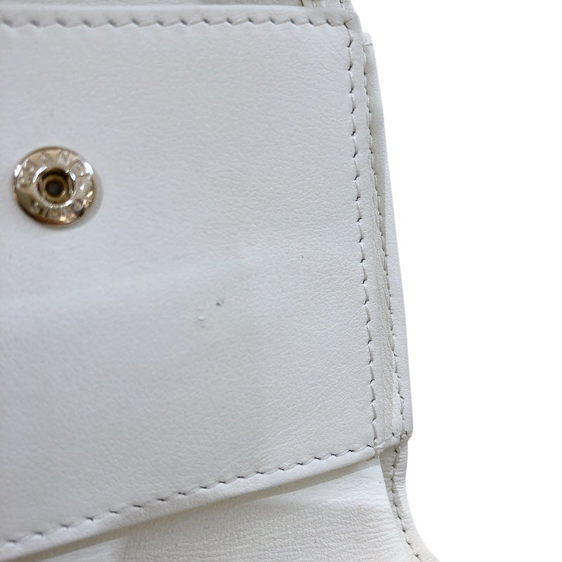 シャネル CHANEL マトラッセウォレット GD金具 キャビア レディース 二つ折り財布