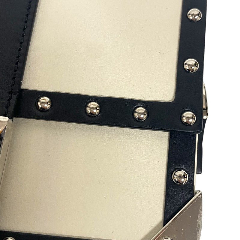 フェンディ FENDI バゲットトランクミニ 7VA507 ホワイト×ブラック カーフ レディース ショルダーバッグ