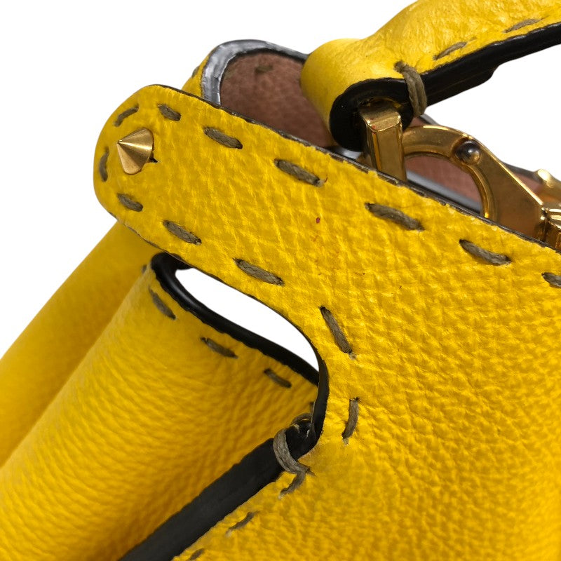 フェンディ FENDI セレリア ピーカブー アイコニック エッセンシャリー 8BN302 イエロー ホワイト×ピンク ゴールド金具  カーフレザー レディース ショルダーバッグ