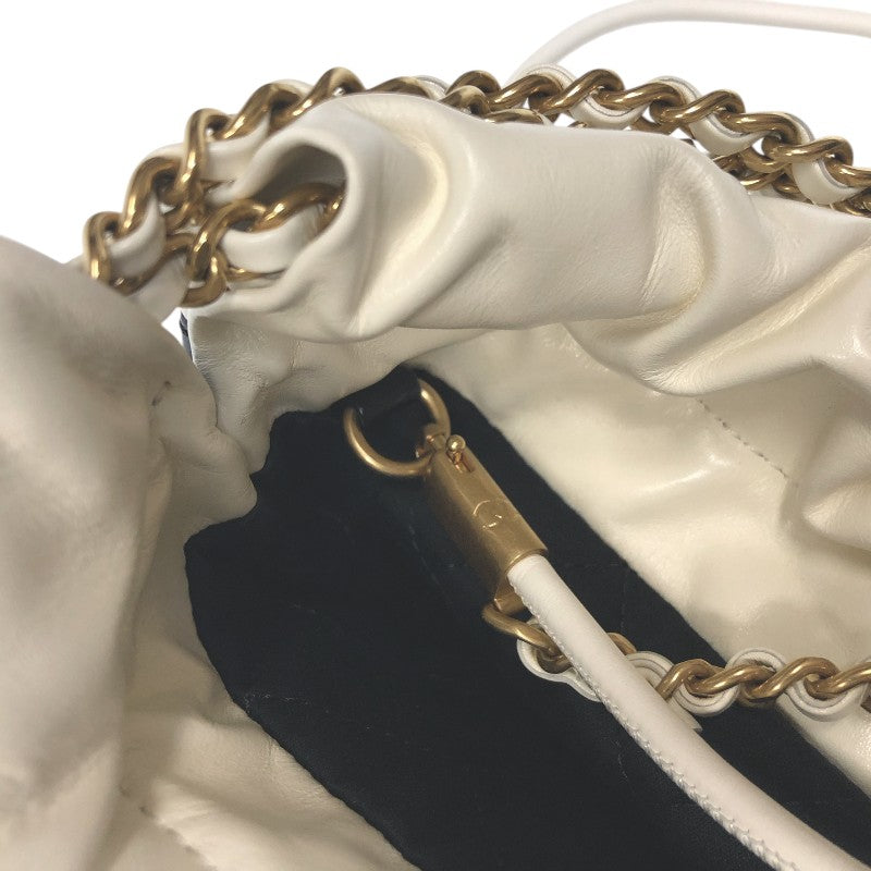 シャネル CHANEL CHANEL22 ミニ AS3980 ホワイト・ブラック ゴールド金具 シャイニーカーフ レディース ハンドバッグ