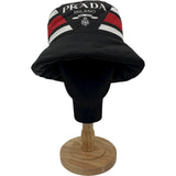 プラダ PRADA ロゴプリントボリュームバケットハット 1HC248 ブラック ナイロン ユニセックス その他ファッション雑貨