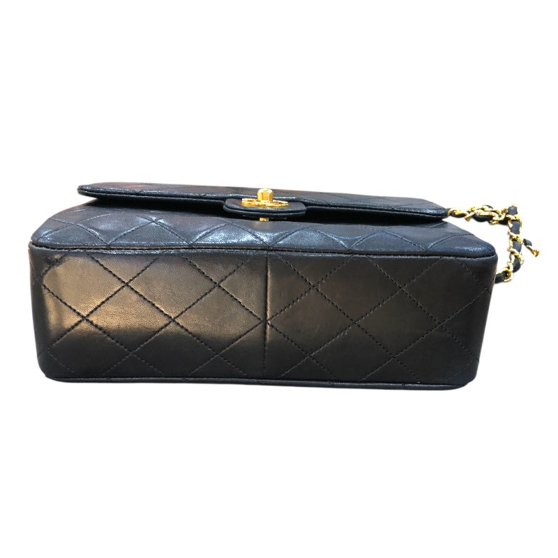 シャネル CHANEL マトラッセチェーンショルダーバッグ ブラック　ゴールド金具 ラムスキン レディース ショルダーバッグ