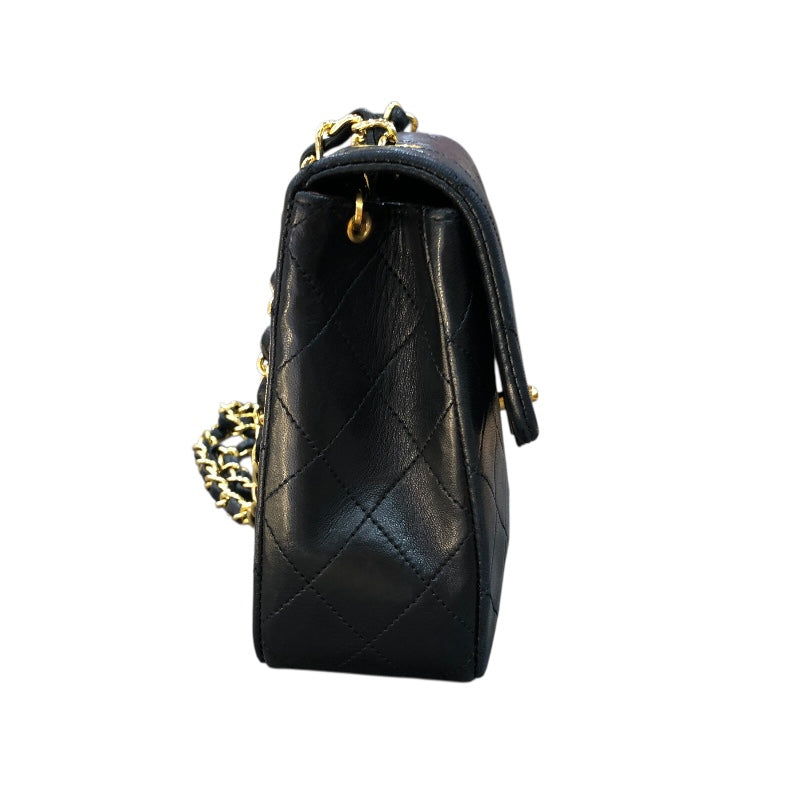 シャネル CHANEL マトラッセチェーンショルダーバッグ ブラック　ゴールド金具 ラムスキン レディース ショルダーバッグ