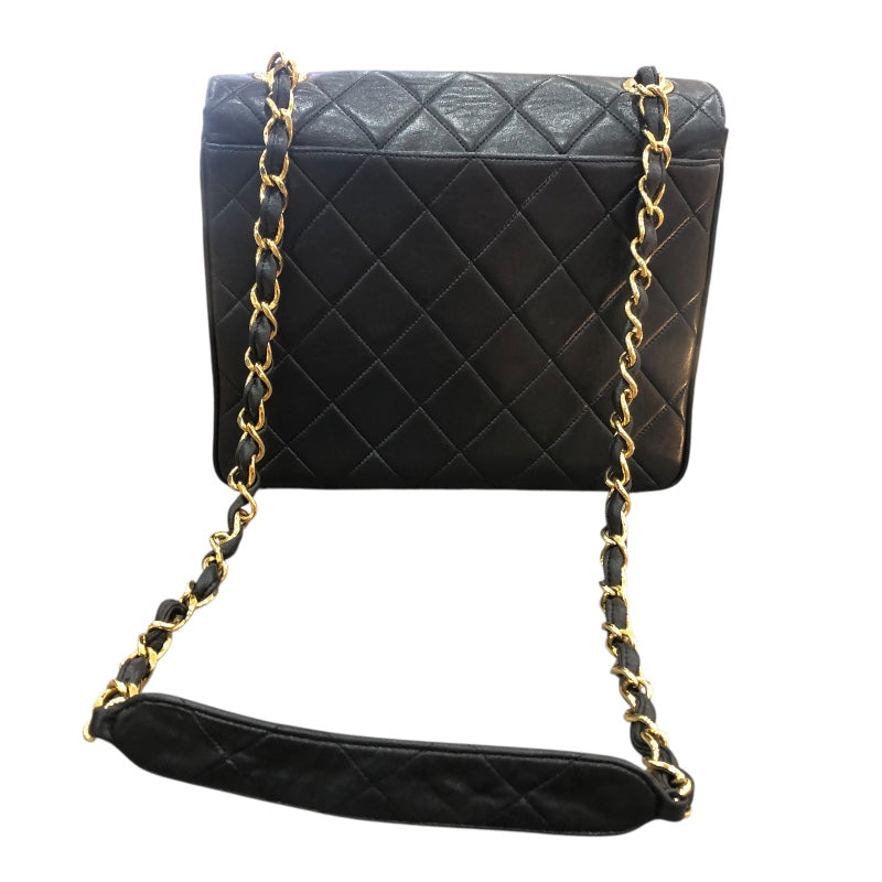 シャネル CHANEL チェーンショルダー ブラック　GD金具 ラムスキン ユニセックス ショルダーバッグ