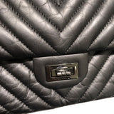 シャネル CHANEL 2.55Vステッチフラップバッグ A37587 ブラック　ブラック金具 カーフ レディース ショルダーバッグ