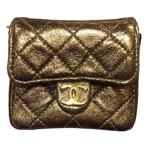 シャネル CHANEL ミニミニマトラッセショルダー ゴールド　ゴールド金具 ラム レディース ショルダーバッグ