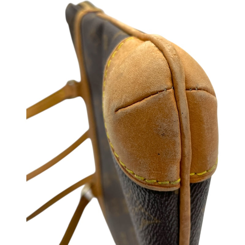 ルイ・ヴィトン LOUIS VUITTON クーサンGM M51141 ブラウン モノグラム レディース ショルダーバッグ