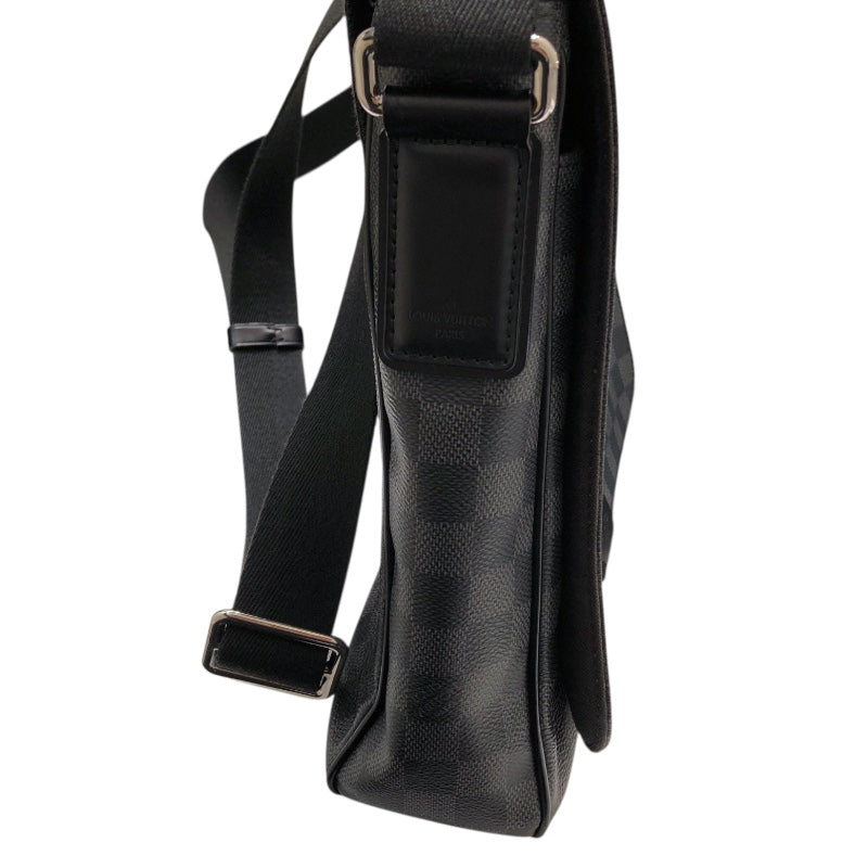 ルイ・ヴィトン LOUIS VUITTON ディストリクトMM N41272 ダミエ・グラフィット PVC ユニセックス ショルダーバッグ