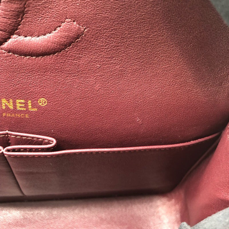 シャネル CHANEL マトラッセ25 A01112　15番台 ブラック ×GD金具 キャビア レディース ショルダーバッグ