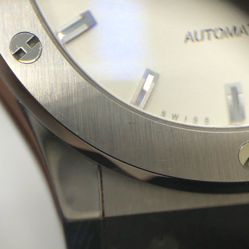 ウブロ HUBLOT クラシックフュージョン　チタニウム　オパリン 542.NX.2610.LR オパーリンシルバー チタン メンズ 腕時計