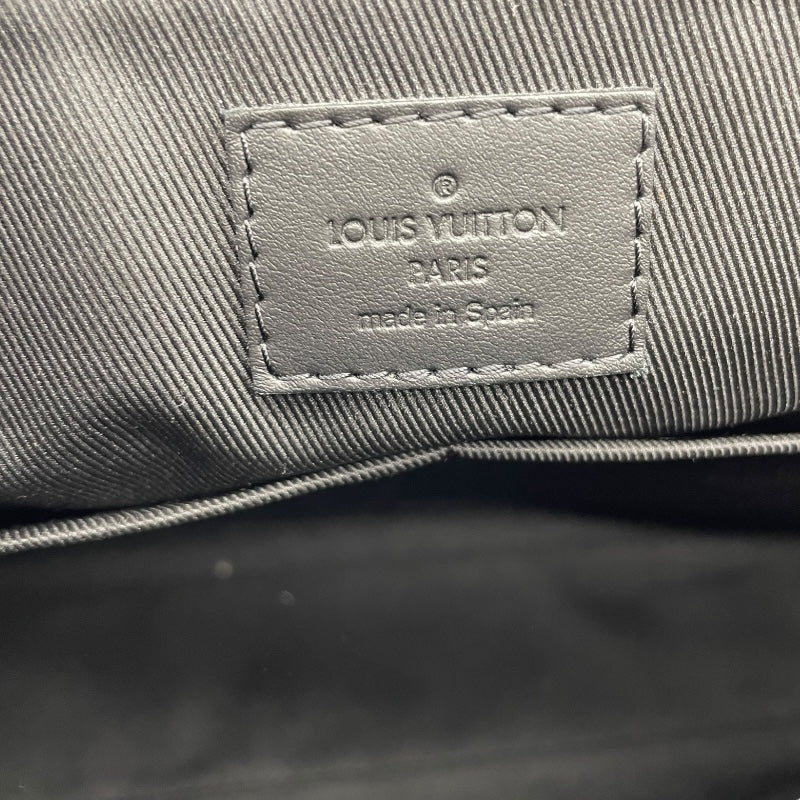 ルイ・ヴィトン LOUIS VUITTON テイクオフ・メッセンジャー M57080 ブラック カーフレザー メンズ ショルダーバッグ