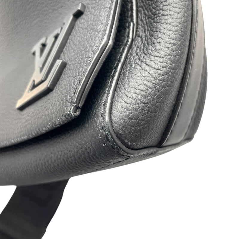 ルイ・ヴィトン LOUIS VUITTON テイクオフ・メッセンジャー M57080 ブラック カーフレザー メンズ ショルダーバッグ