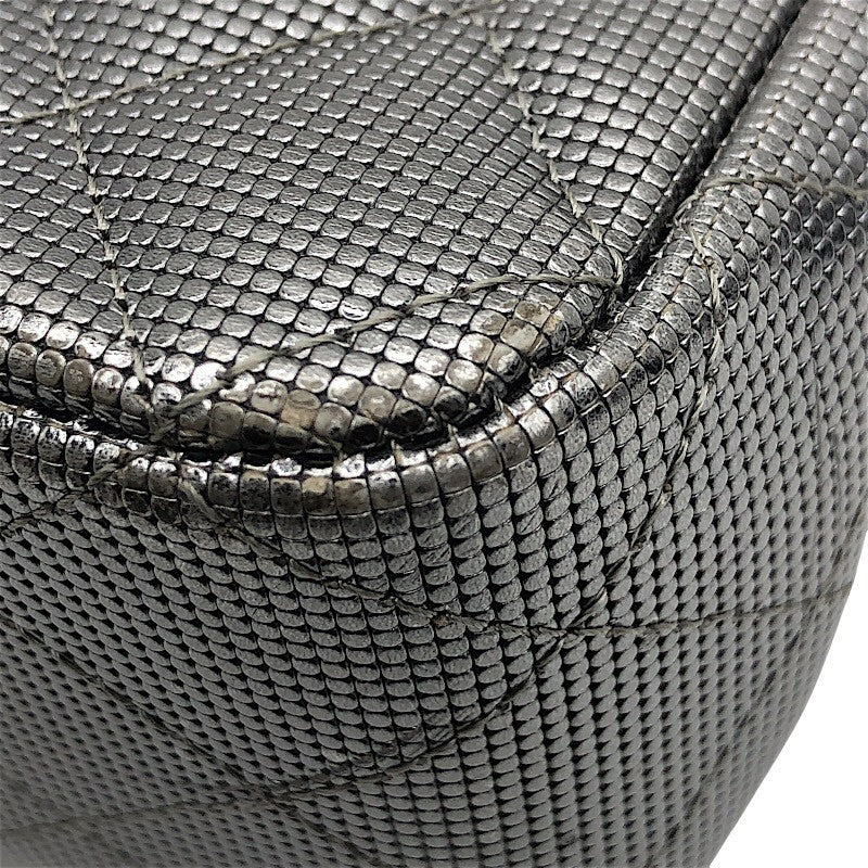 シャネル CHANEL マトラッセ25 21番台 A01112 シルバー×SV金具 レザー レディース ショルダーバッグ