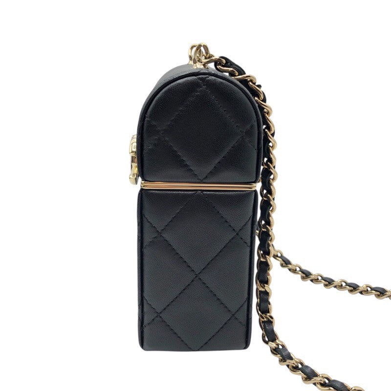 シャネル CHANEL ボックスショルダー AP2656 ブラック×GD金具 ラム