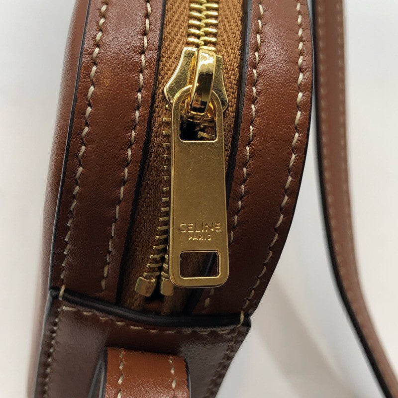 CELINE キュイルトリオンフ カメラバッグ 199183DU327LK セリーヌ CELINE キュイルトリオンフ カメラバック 199183
