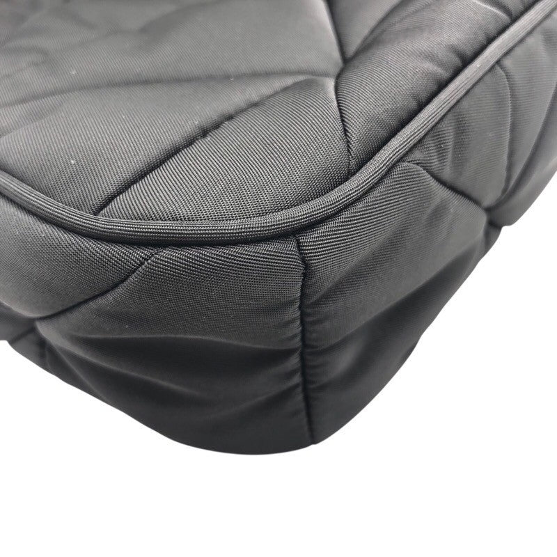 プラダ PRADA パデッドRe-Nylon ショルダーバッグ 1BC151 ブラック ×シルバー金具 ナイロン レディース ショルダーバッグ