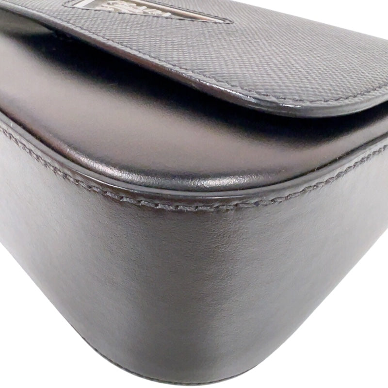 プラダ PRADA サフィアーノフラップバッグ 1BD249 ブラック　シルバー金具 サフィアーノレザー レディース ショルダーバッグ