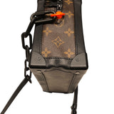 ルイ・ヴィトン LOUIS VUITTON ソフト・トランク M44427 ブラック モノグラム・ソーラーレイ メンズ ショルダーバッグ