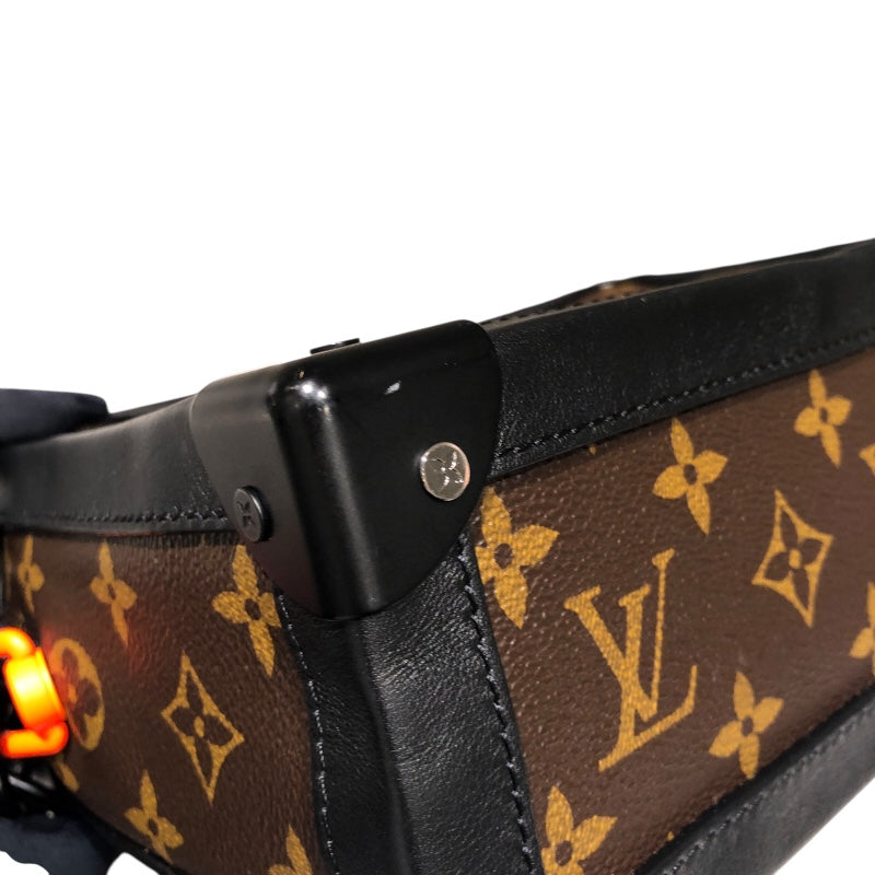 ルイ・ヴィトン LOUIS VUITTON ソフト・トランク M44427 ブラック モノグラム・ソーラーレイ メンズ ショルダーバッグ
