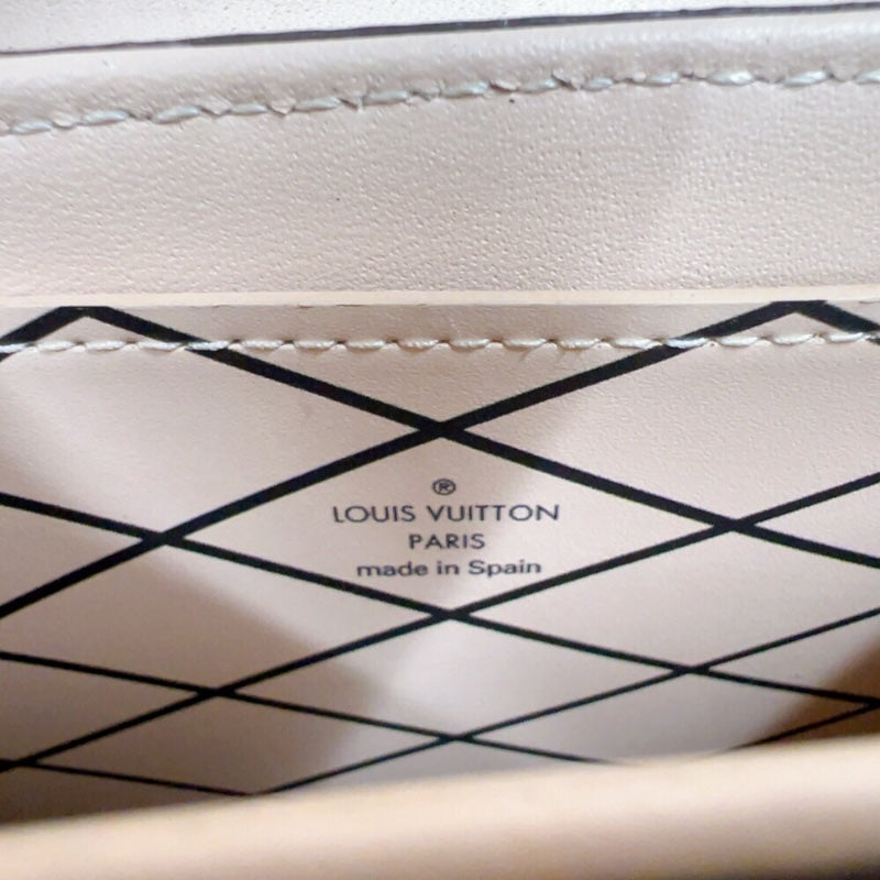 ルイ・ヴィトン LOUIS VUITTON ポシェット トランク ヴェルティカル  M67873 ブラウン　ゴールド金具 モノグラムリバース ユニセックス ショルダーバッグ