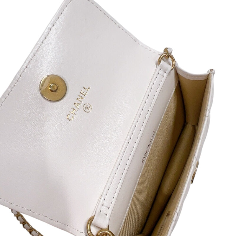シャネル CHANEL マトラッセミニチェーンウォレット AP1628 ホワイト　ゴールド金具 ラムスキン レディース ウォレットチェーン