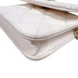 シャネル CHANEL マトラッセミニチェーンウォレット AP1628 ホワイト　ゴールド金具 ラムスキン レディース ウォレットチェーン