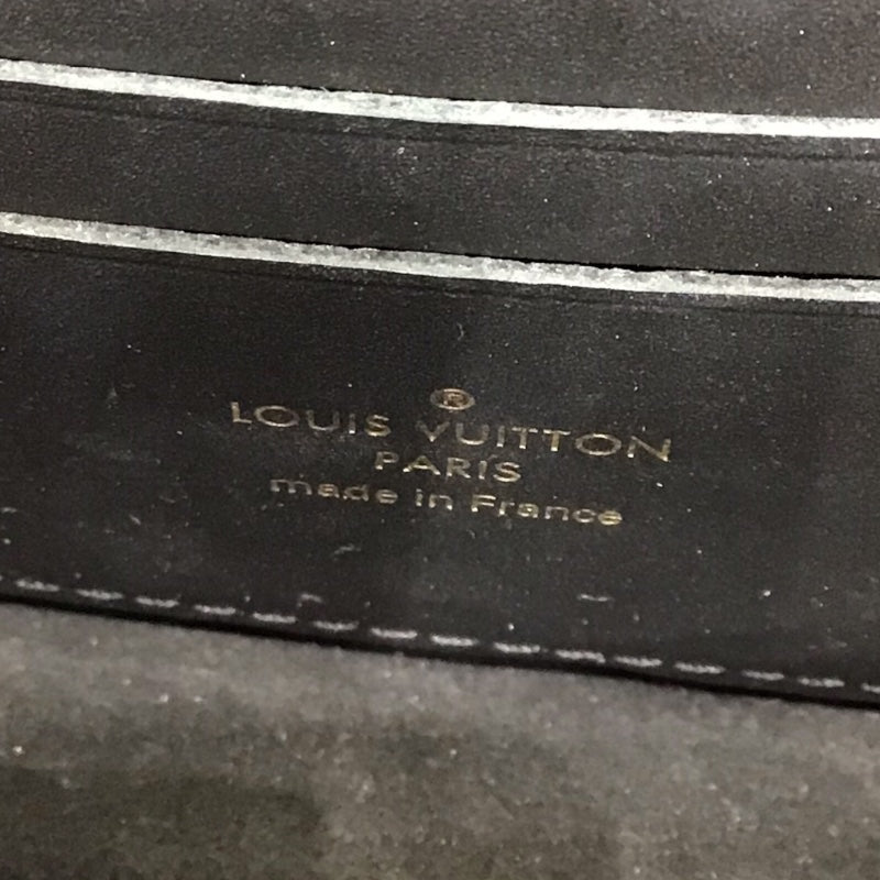 ルイ・ヴィトン LOUIS VUITTON ポルトフォイユ・ドーフィーヌ モノグラム・リバース PVC レザー レディース ショルダーバッグ