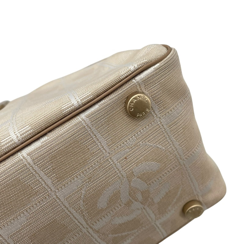 シャネル CHANEL ニュートラベルライン ボストンバッグ A15828 10番台 ベージュ ナイロンジャガード レディース ハンドバッグ