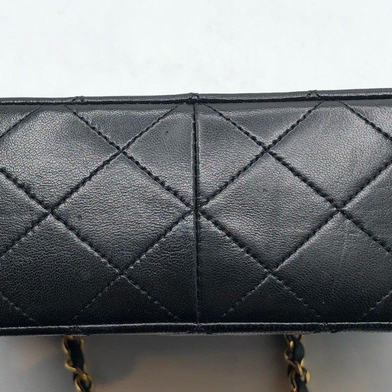 シャネル CHANEL マトラッセチェーンショルダーバッグ ブラック/GD金具 ラム レディース ショルダーバッグ