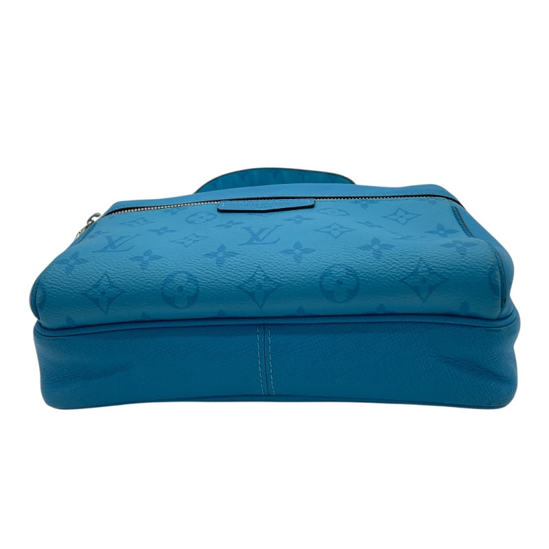 ルイ・ヴィトン LOUIS VUITTON アウトドアメッセンジャーPM M30429 ブルー タイガラマ レディース ショルダーバッグ