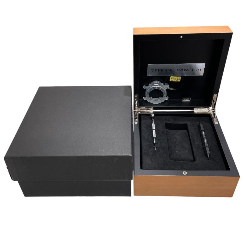 パネライ PANERAI ルミノール1950 サブマーシブル 3デイズ アッチャイオ PAM00682 ブラック SS 自動巻き メンズ 腕時計