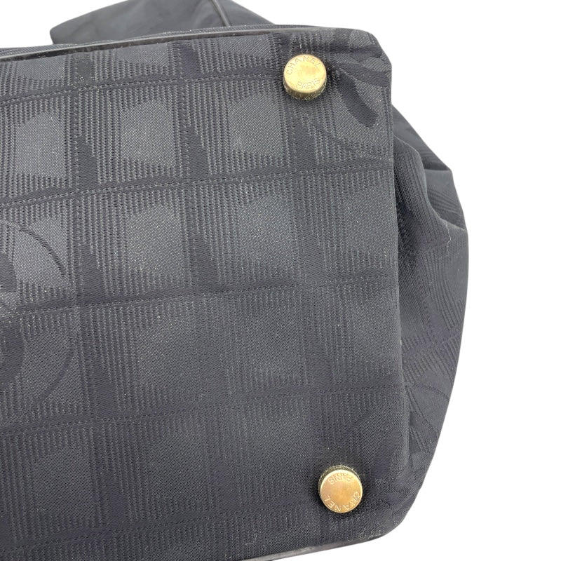 シャネル CHANEL ニュートラベルライントートバッグPM A20457　11番台 ブラック×ゴールド金具 ナイロンジャガード レディース トートバッグ