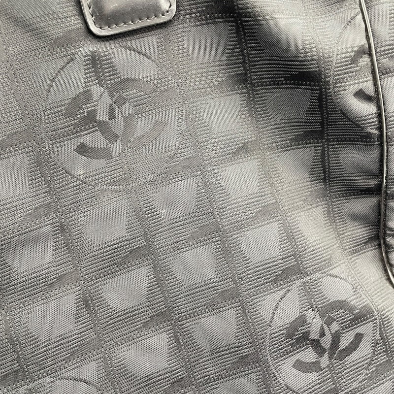 シャネル CHANEL ニュートラベルライントートバッグPM A20457　11番台 ブラック×ゴールド金具 ナイロンジャガード レディース トートバッグ