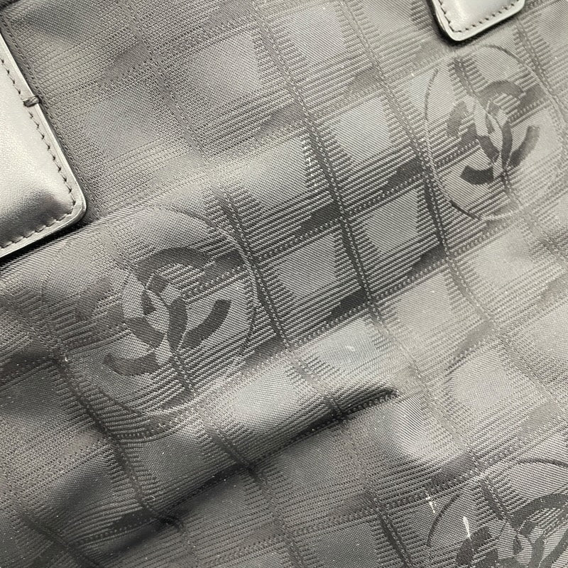 シャネル CHANEL ニュートラベルライントートバッグPM A20457　11番台 ブラック×ゴールド金具 ナイロンジャガード レディース トートバッグ