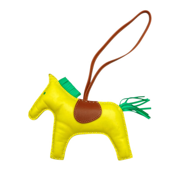 新品未使用❗HERMES レザー チャーム グリーン 緑 楽天市場】【新品】W刻印（2024年製造）エルメス HERMES